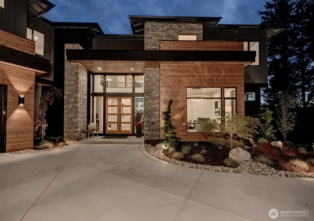 Photo 2 of Mansion for sale at 13404 Woodinville Redmond Rd Ne, Redmond, WA 98052 | MLS# NWM2585294 | Listing updated on 2026-10-02