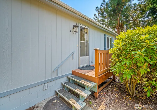 Photo 3 of Manufactured home for sale at 3735 Cyprus Way, Ferndale, WA 98248 | MLS# NWM2585299 | Listing updated on 2026-10-01