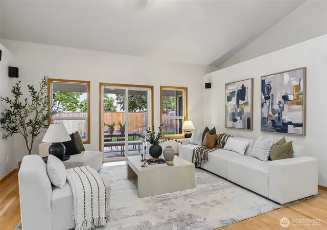 Photo 3 of Sale Pending at 10914 NE 102nd Street, Vancouver, WA 98662 | MLS# NWM2585312 | Listing updated on 2026-09-28