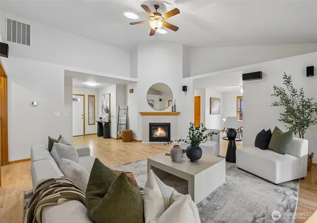 Photo 4 of Sale Pending at 10914 NE 102nd Street, Vancouver, WA 98662 | MLS# NWM2585312 | Listing updated on 2026-09-28