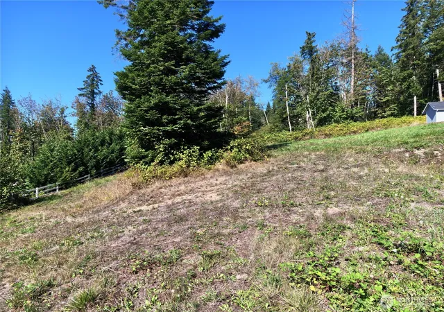 Photo 3 of Land for sale at 22979 Methow Ct, Mount Vernon, WA 98273 | MLS# NWM2585315 | Listing updated on 2026-09-21