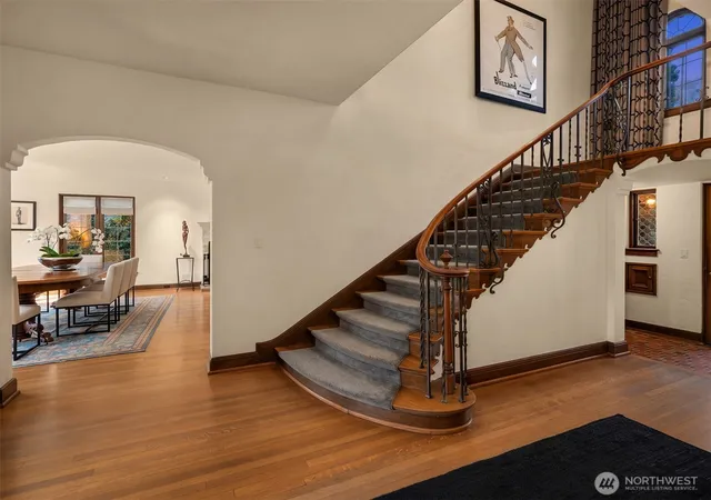 Photo 3 of Single family home for sale at 1641 Windermere Dr E, Seattle, WA 98112 | MLS# NWM2585324 | Listing updated on 2026-09-30