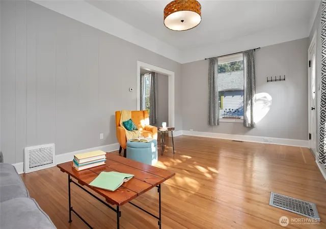 Photo 3 of Single family home for sale at 1147 Humboldt St, Bellingham, WA 98225 | MLS# NWM2585329 | Listing updated on 2026-09-24