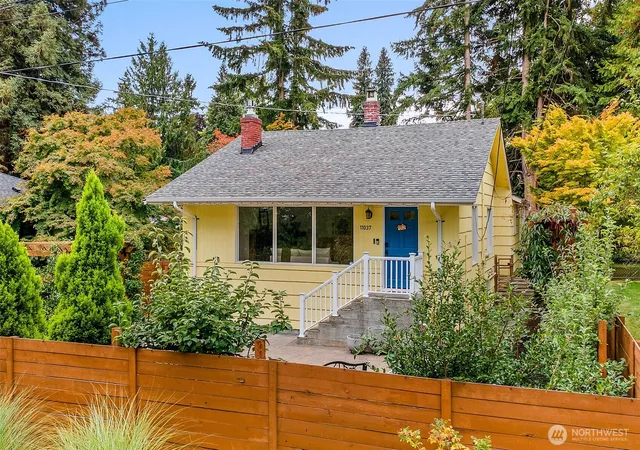Photo 1 of Single family home for sale at 11037 Sand Point Way Ne, Seattle, WA 98125 | MLS# NWM2585338 | Listing updated on 2026-09-28