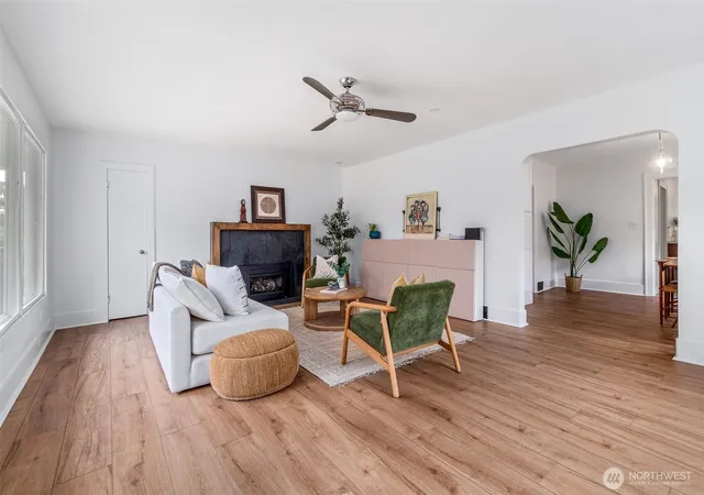 Photo 3 of Single family home for sale at 11037 Sand Point Way NE, Seattle, WA 98125 | MLS# NWM2585338 | Listing updated on 2026-09-28