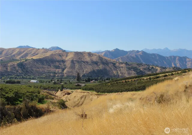 Photo 4 of House for sale at 103 Dual Peak Ln, Cashmere, WA 98815 | MLS# NWM2585346 | Listing updated on 2026-09-24