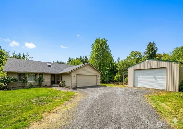Single family home for sale at 301 Langabeer Rd, Oakville, WA 98568 | MLS# NWM2585351