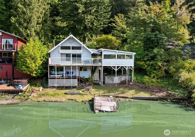 Photo 2 of Single family home for sale at 39304 Ski Park Rd E, Eatonville, WA 98328 | MLS# NWM2585358 | Listing updated on 2026-09-25
