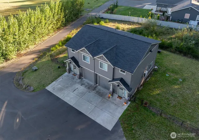 Photo 2 of Multi family home for sale at 352 Cemetery Rd, Castle Rock, WA 98611 | MLS# NWM2585360 | Listing updated on 2026-10-13