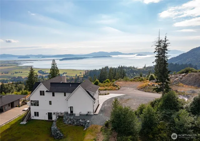 Photo 2 of Single family home for sale at 3251 Blanchard Knob Trl, Bow, WA 98232 | MLS# NWM2585362 | Listing updated on 2026-09-22