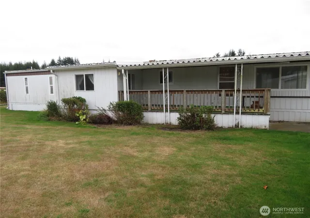 Photo 4 of Manufactured home for sale at 57 Clemons Rd #19, Montesano, WA 98563 | MLS# NWM2585369 | Listing updated on 2026-09-21