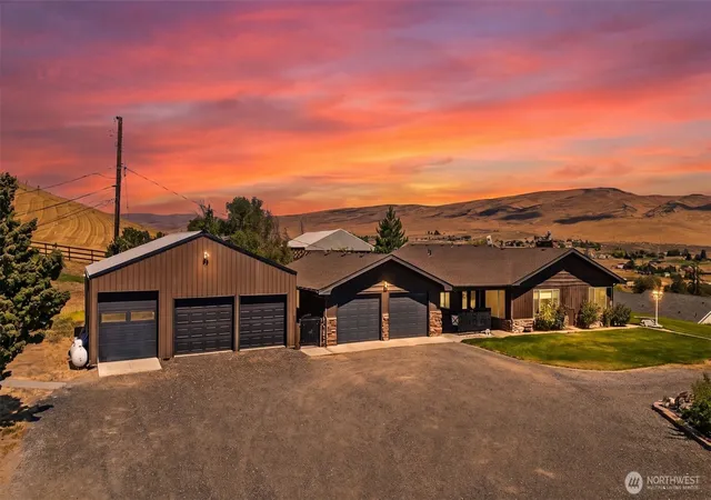 Photo 1 of Single family home for sale at 3672 N Wenas Rd, Selah, WA 98942 | MLS# NWM2585378 | Listing updated on 2026-09-24