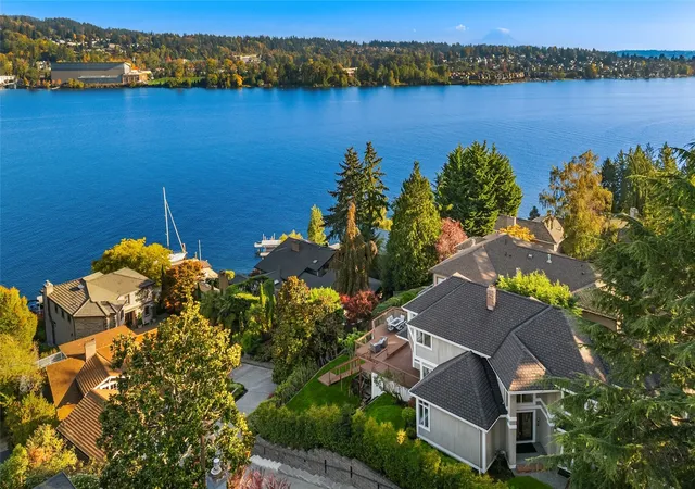 Single family home for sale at 7020 96th Avenue SE, Mercer Island, WA 98040 | MLS# NWM2585379
