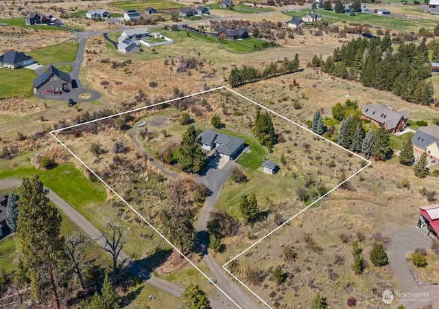 Photo 2 of Single family home for sale at 5871 Cove Rd, Ellensburg, WA 98926 | MLS# NWM2585381 | Listing updated on 2026-09-29