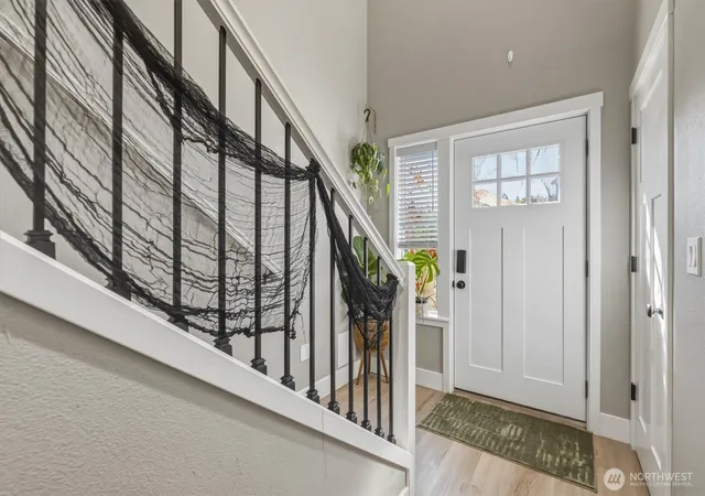 Photo 3 of Sale Pending at 364 Cemetery Rd, Castle Rock, WA 98611 | MLS# NWM2585386 | Listing updated on 2026-10-18