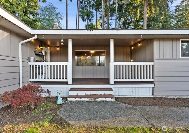Photo 2 of Single family home for sale at 12802 111th Avenue E, Puyallup, WA 98374 | MLS# NWM2585388 | Listing updated on 2026-10-14