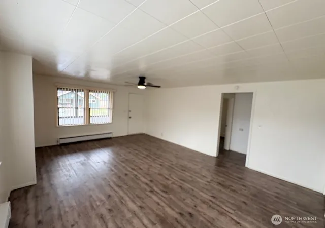 Photo 3 of Single family home for sale at 1012 South 6th St, Kelso, WA 98626 | MLS# NWM2585391 | Listing updated on 2026-09-25