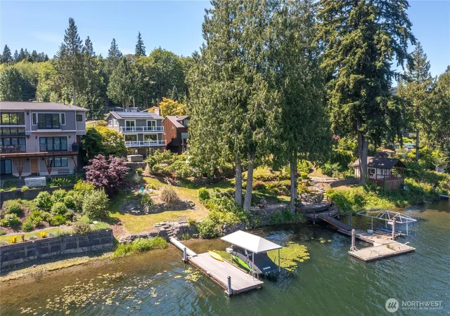 Photo 2 of Single family home for sale at 482 W Lake Samish Dr, Bellingham, WA 98229 | MLS# NWM2585413 | Listing updated on 2026-09-24