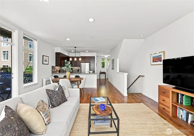 Photo 2 of Townhouse for sale at 130 Harbor Sq Loop Ne #H1, Bainbridge Island, WA 98110 | MLS# NWM2585416 | Listing updated on 2026-10-05