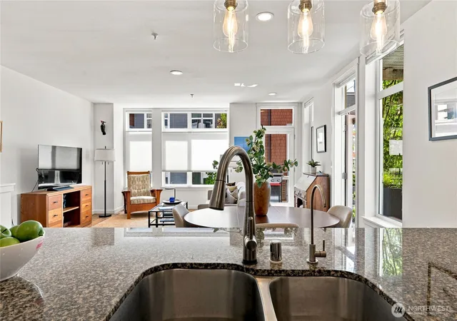 Photo 4 of Townhouse for sale at 130 Harbor Sq Loop NE #H1, Bainbridge Island, WA 98110 | MLS# NWM2585416 | Listing updated on 2026-10-05