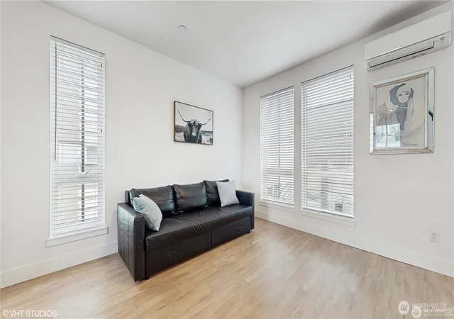 Photo 4 of Townhouse for sale at 1300 E Remington Ct #B, Seattle, WA 98122 | MLS# NWM2585417 | Listing updated on 2026-09-30