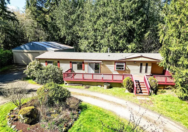 Photo 3 of Sale Pending at 106 S Jensen Rd, Port Angeles, WA 98362 | MLS# NWM2585422 | Listing updated on 2026-09-22