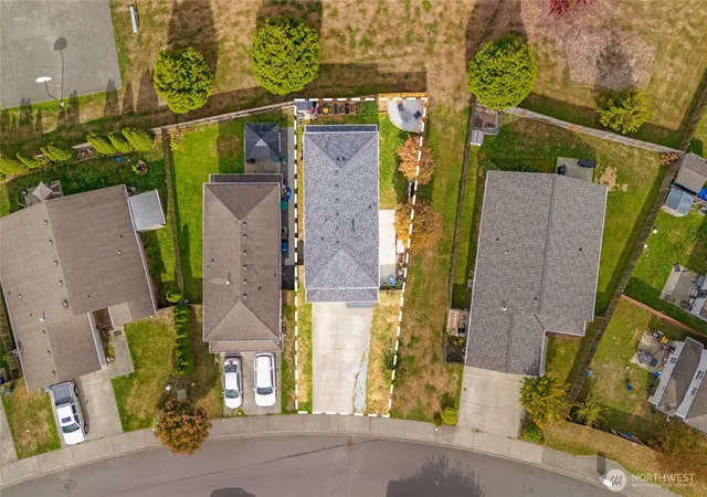 Photo 3 of Single family home for sale at 3417 Rosewood St, Mount Vernon, WA 98273 | MLS# NWM2585434 | Listing updated on 2026-09-30