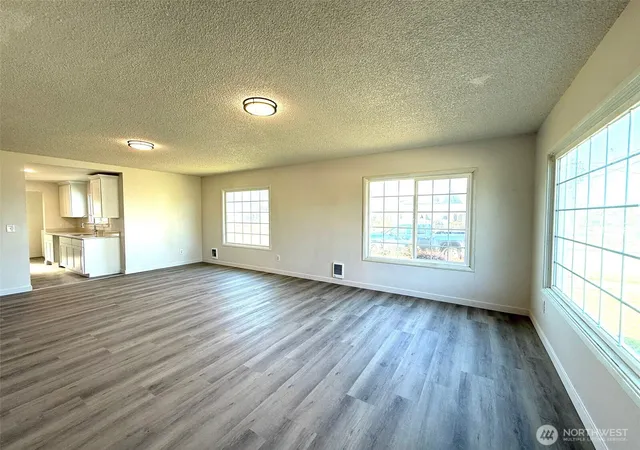 Photo 4 of Sale Pending at 1304 5th Street, Cosmopolis, WA 98537 | MLS# NWM2585440 | Listing updated on 2026-09-28