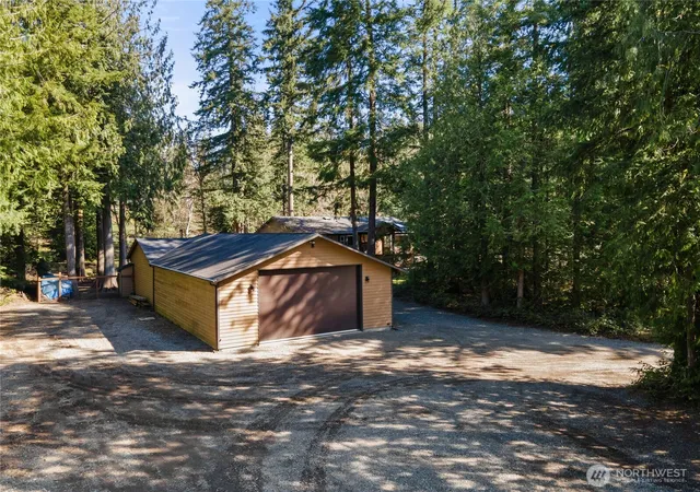 Photo 2 of Single family home for sale at 27422 Se 236th Street, Maple Valley, WA 98038 | MLS# NWM2585443 | Listing updated on 2026-09-22