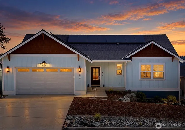 Single family home for sale at 4929 Harbor Hills Dr, Freeland, WA 98249 | MLS# NWM2585448