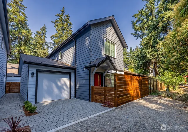 Photo 1 of Condo for sale at 13732 Stone Ave N, Seattle, WA 98133 | MLS# NWM2585456 | Listing updated on 2026-09-22