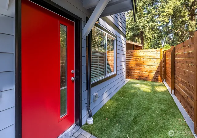Photo 2 of Condo for sale at 13732 Stone Ave N, Seattle, WA 98133 | MLS# NWM2585456 | Listing updated on 2026-09-22