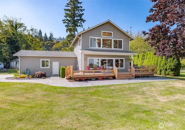 Photo 1 of Single family home for sale at 18281 W Big Lake Blvd, Mount Vernon, WA 98274 | MLS# NWM2585472 | Listing updated on 2026-09-23