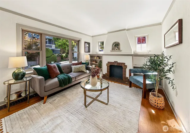 Photo 3 of Sale Pending at 5053 Baker Ave NW, Seattle, WA 98107 | MLS# NWM2585479 | Listing updated on 2026-09-29
