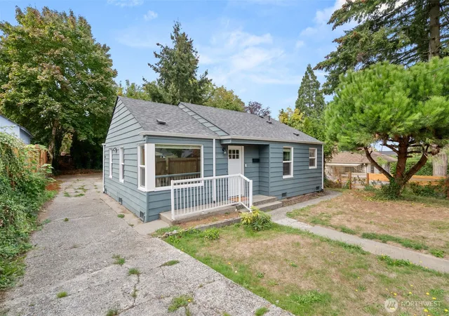 Photo 2 of Single family home for sale at 12015 69th Avenue S, Seattle, WA 98178 | MLS# NWM2585484 | Listing updated on 2026-09-25