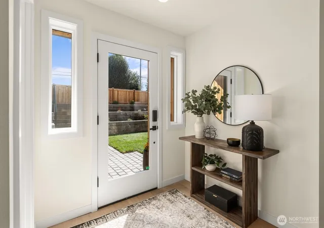 Photo 3 of Single family home for sale at 3312 W Dravus St, Seattle, WA 98199 | MLS# NWM2585493 | Listing updated on 2026-09-29