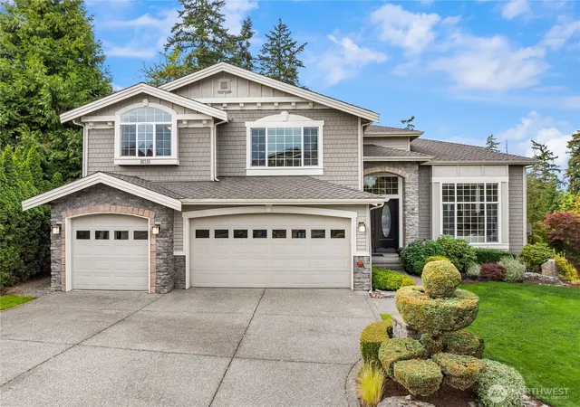 Single family home for sale at 10311 NE 194th Street, Bothell, WA 98011 | MLS# NWM2585498