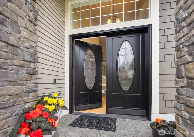 Photo 3 of Single family home for sale at 10311 Ne 194th Street, Bothell, WA 98011 | MLS# NWM2585498 | Listing updated on 2026-09-30