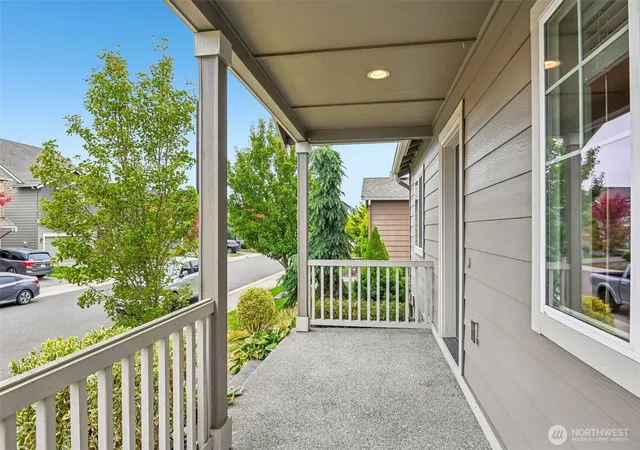Photo 3 of Single family home for sale at 18827 105th Avenue Ct E, Puyallup, WA 98374 | MLS# NWM2585508 | Listing updated on 2026-09-30