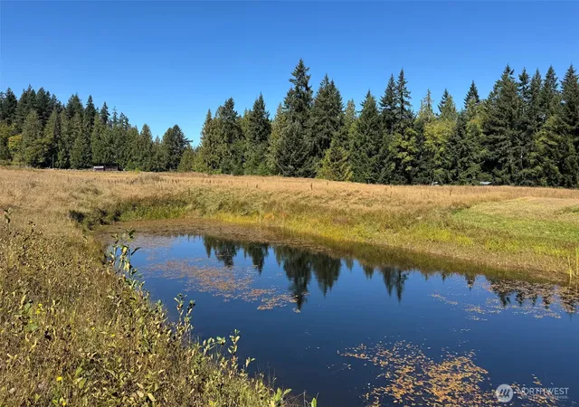Photo 4 of Sale Pending at 357 Bishop Rd, Port Angeles, WA 98363 | MLS# NWM2585511 | Listing updated on 2026-09-22