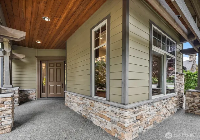 Photo 3 of Single family home for sale at 25831 Se 30th Street, Sammamish, WA 98075 | MLS# NWM2585514 | Listing updated on 2026-09-30