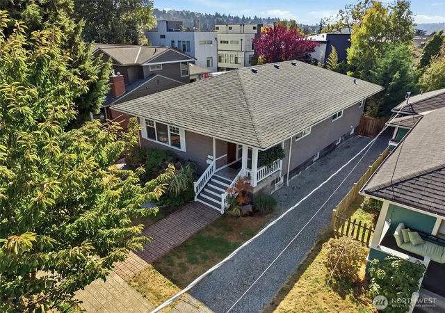 Photo 2 of Single family home for sale at 833 Nw 64th Street, Seattle, WA 98107 | MLS# NWM2585515 | Listing updated on 2026-10-01