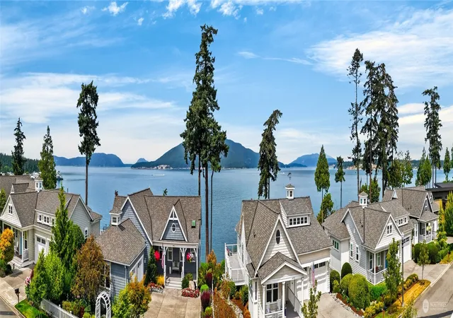 Photo 1 of Single family home for sale at 4415 Cutter Dr, Anacortes, WA 98221 | MLS# NWM2585523 | Listing updated on 2026-09-29