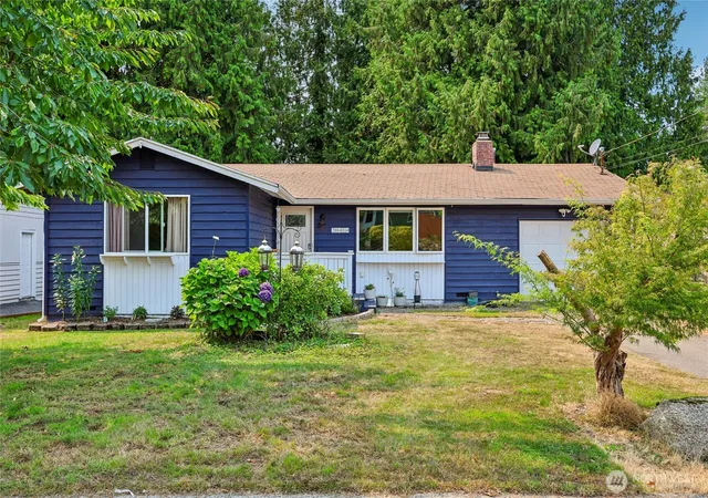 Photo 1 of Single family home for sale at 20414 54th Avenue W, Lynnwood, WA 98036 | MLS# NWM2585545 | Listing updated on 2026-10-02