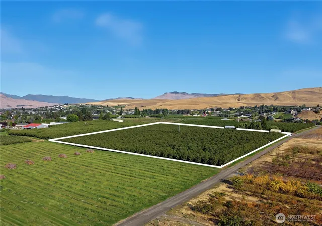 Land for sale at 0 Nna N Quincy Ave, East Wenatchee, WA 98802 | MLS# NWM2585550