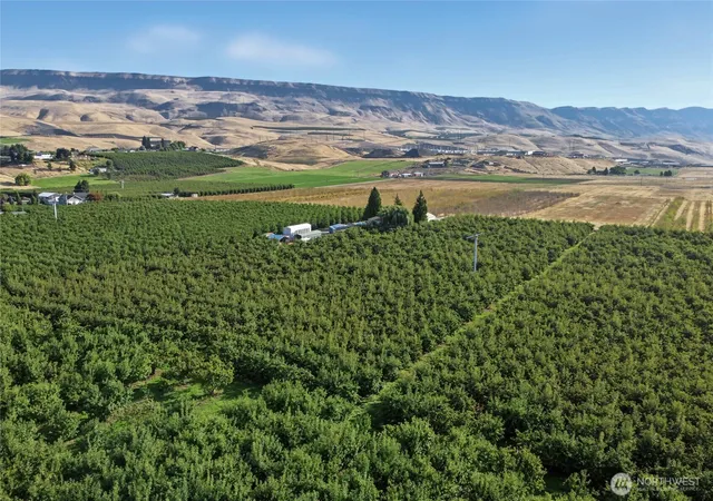 Photo 2 of Land for sale at 0 Nna N Quincy Ave, East Wenatchee, WA 98802 | MLS# NWM2585550 | Listing updated on 2026-09-24