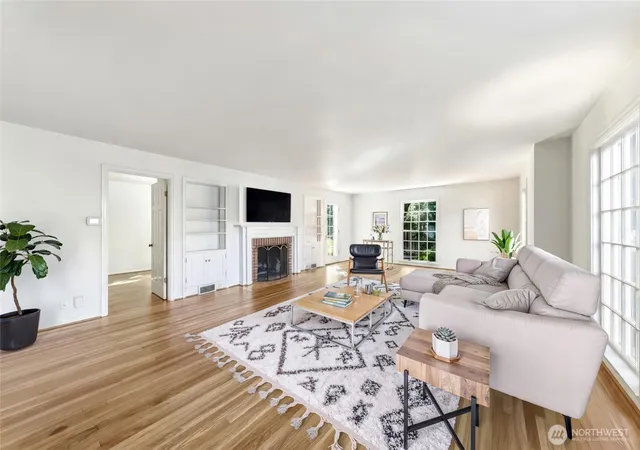 Photo 4 of Single family home for sale at 444 Washington St, Walla Walla, WA 99362 | MLS# NWM2585560 | Listing updated on 2026-09-29