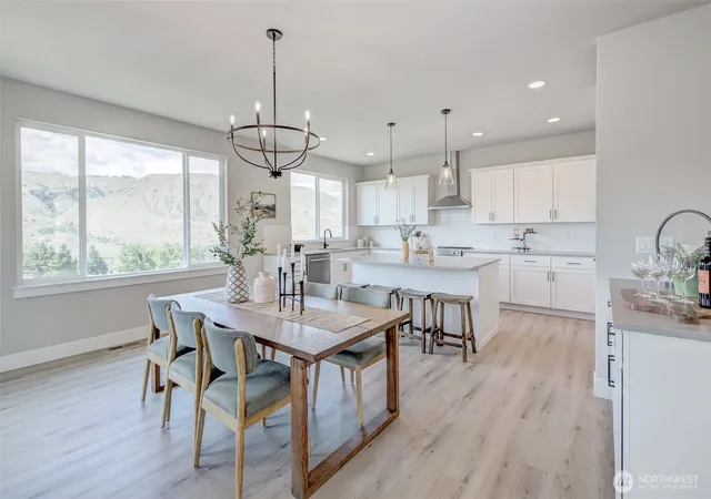 Photo 3 of Sale Pending at 1580 S Kelvin Ct, East Wenatchee, WA 98802 | MLS# NWM2585562 | Listing updated on 2026-09-27