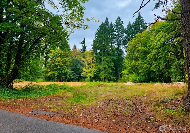 Photo 2 of Manufactured home for sale at 4192 Thorson Rd W, Bremerton, WA 98312 | MLS# NWM2585567 | Listing updated on 2026-10-13