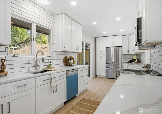 Photo 2 of Single family home for sale at 4311 King Ave, Bellingham, WA 98226 | MLS# NWM2585569 | Listing updated on 2026-09-28